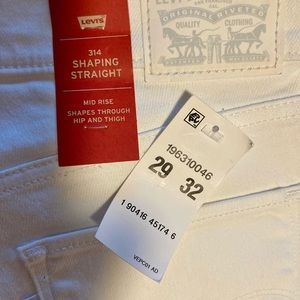 White Levis 314 shaping jeans brand new